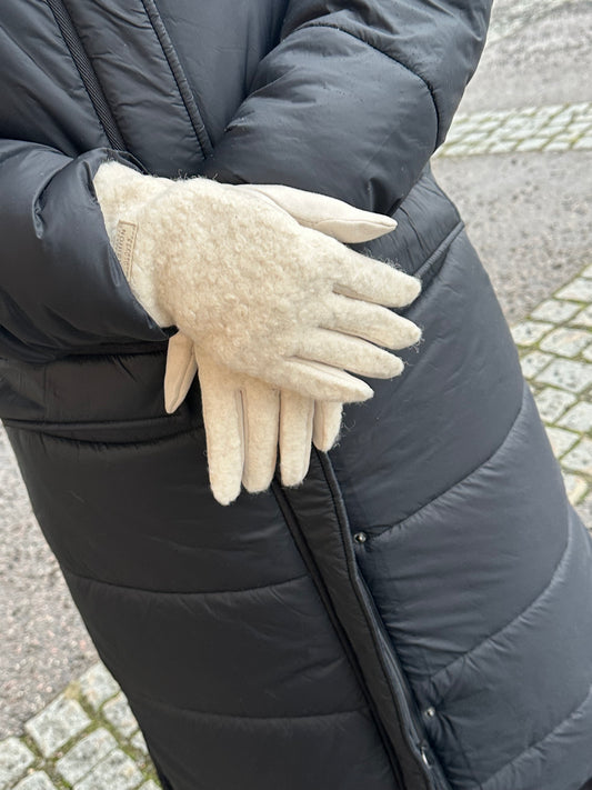 Bouclee sormikkaat luonnonvalkoinen