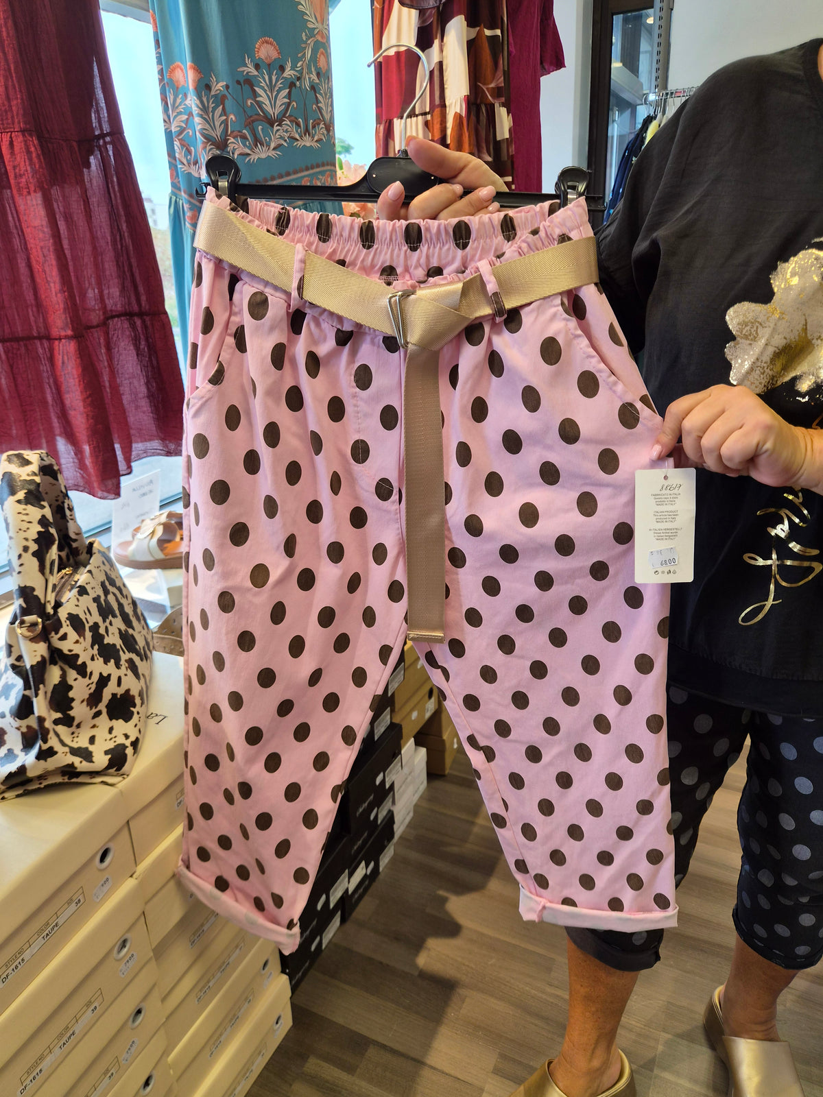 Pallollinen capri pinkki