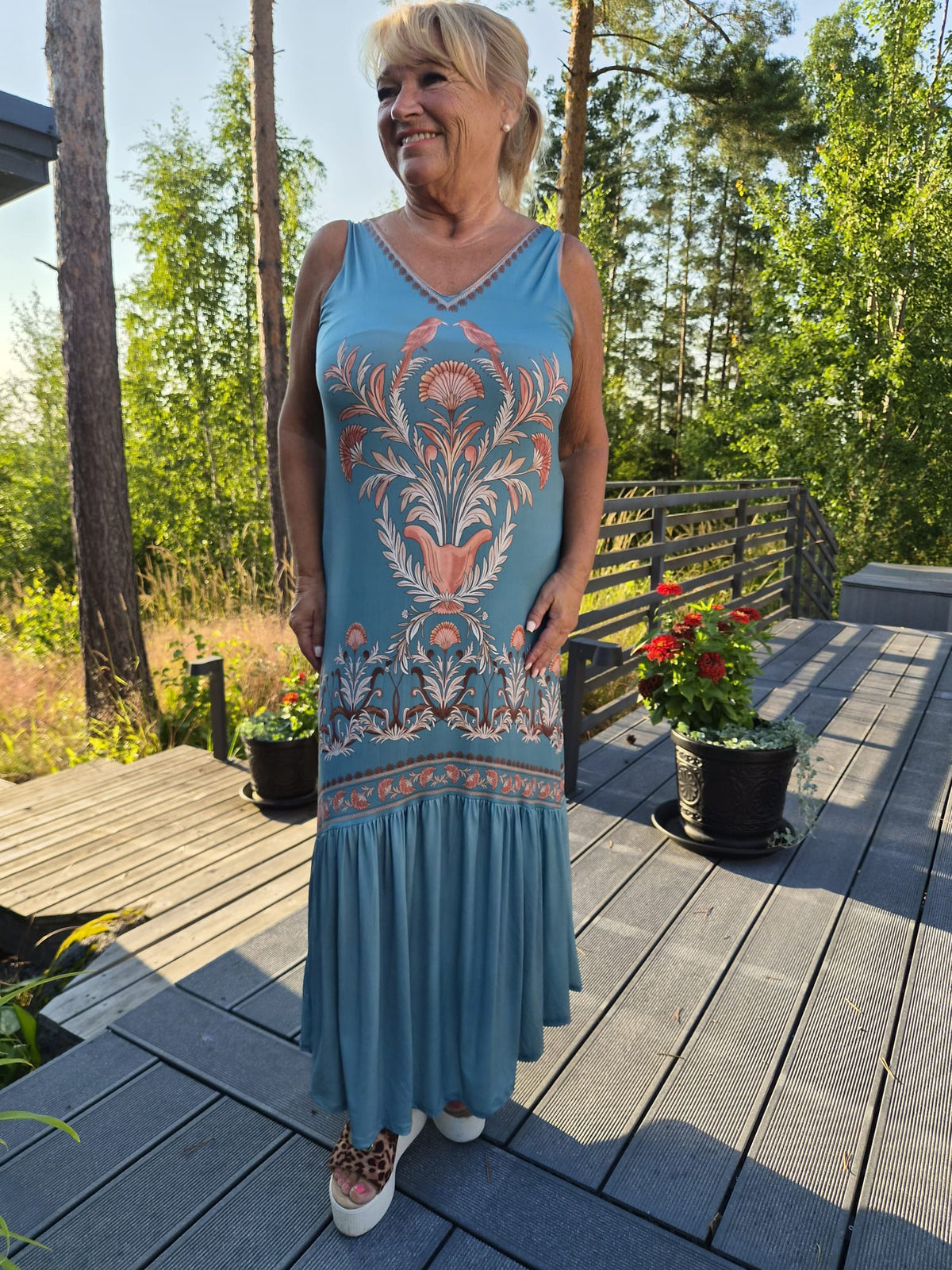 Kuviollinen pitkä mekko turkoosi