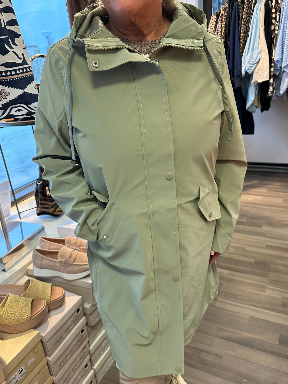 Kosteutta pitävä takki vihreä