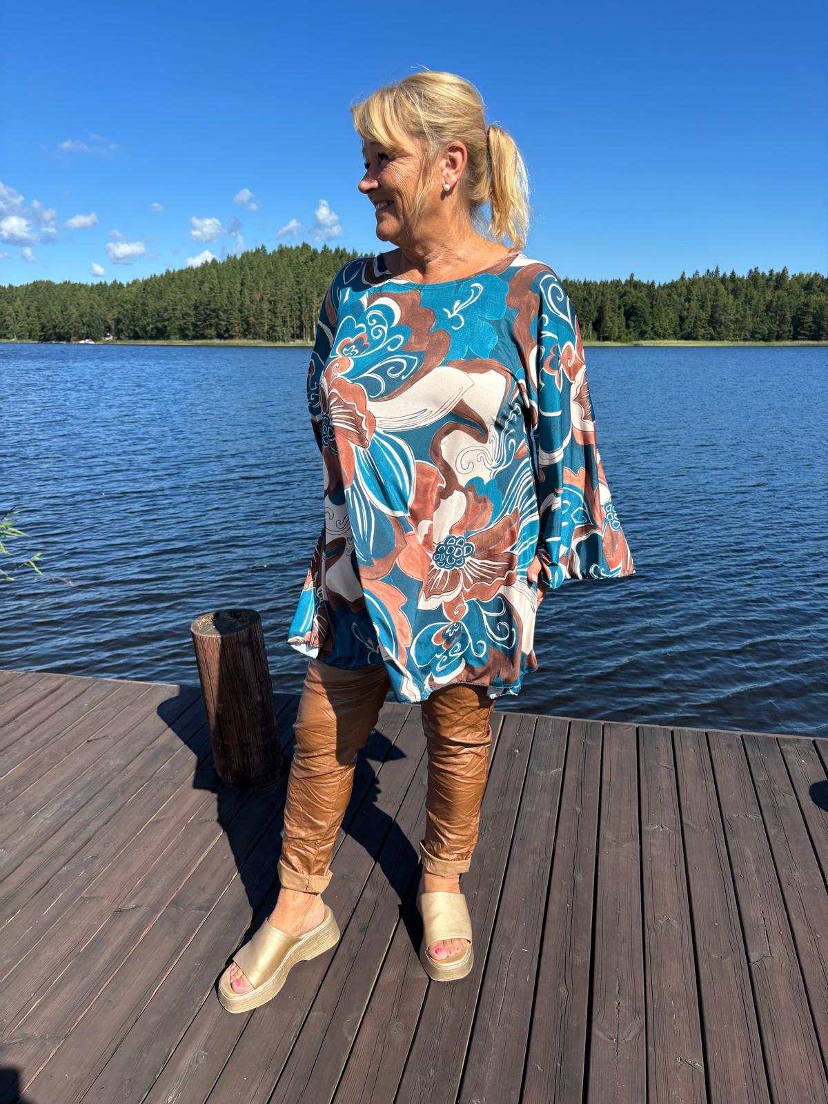Kuviollinen tunika  (5 väriä) PLUSSIZE