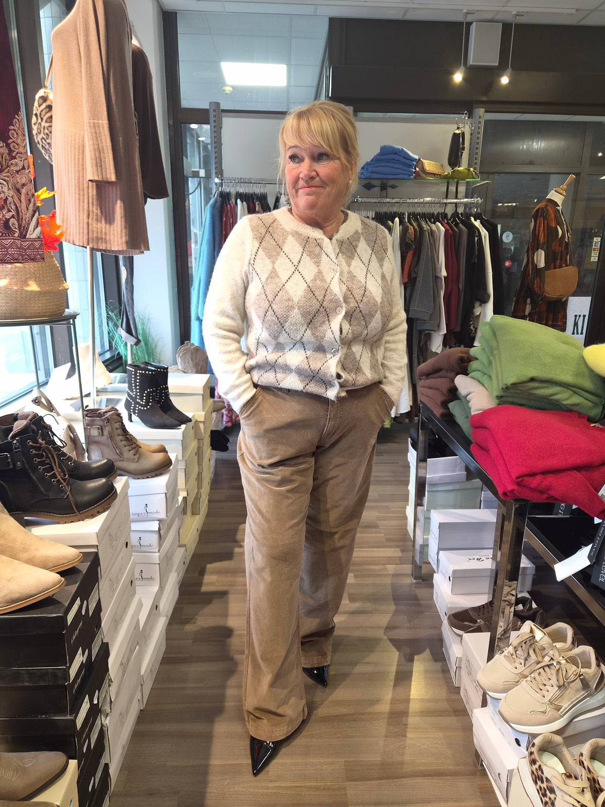 Neuletakki ruutu  beige/fango