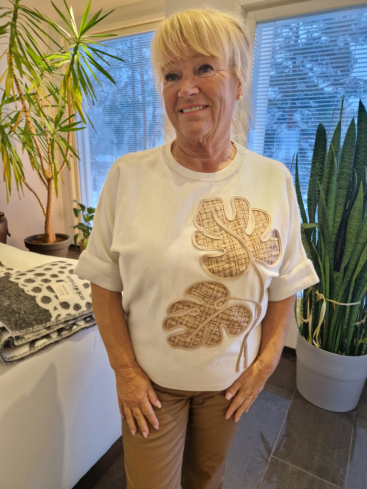 Viskoosineule  beige