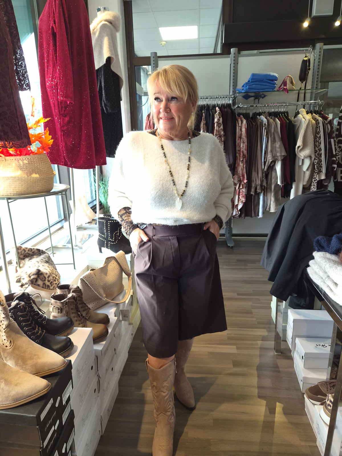 Pörröneule Anouk beige