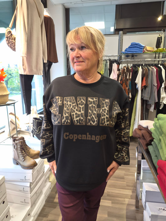 Collegepusero Copenhagen nero/leo